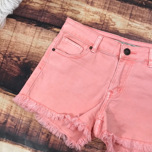 Bright Pink Lace Detail Denim Shorts Jean - Picture 5 of 8